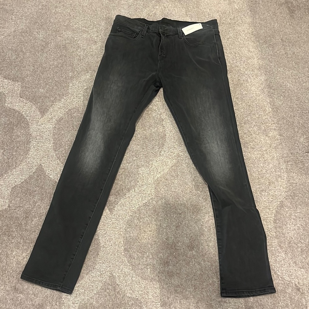 J BRAND MEN MICK SKINNY FIT JEANS NWT
